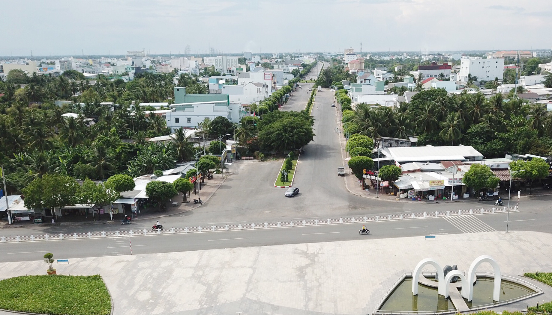 Bạc Liêu: hai căn nhà nằm giữa đường suốt bốn nhiệm kỳ